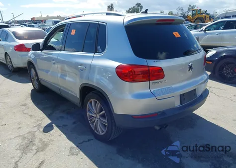 2012 Volkswagen Tiguan Se z USA, uszkodzony, nr VIN WVGAV7AX6CW528178